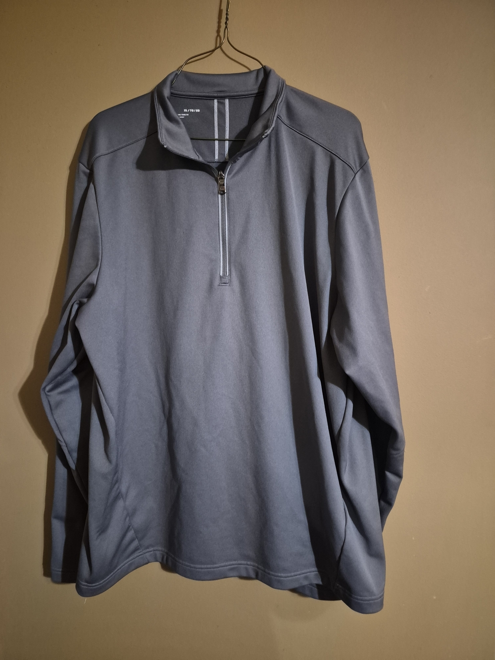 Men's XL Under Armour  Gray Half-Zip Pullover